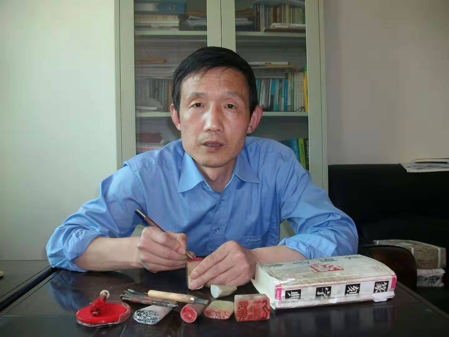 画家书法家周春明个人艺术简介,周春明画家简介,周春明作品价格,周春明个人简介,周春明艺术作品,书法家周春明简介,画家周春明简介
