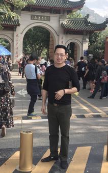 画家书法家龚明瑨个人艺术简介,龚明瑨画家简介,龚明瑨作品价格,龚明瑨个人简介,龚明瑨艺术作品,书法家龚明瑨简介,画家龚明瑨简介