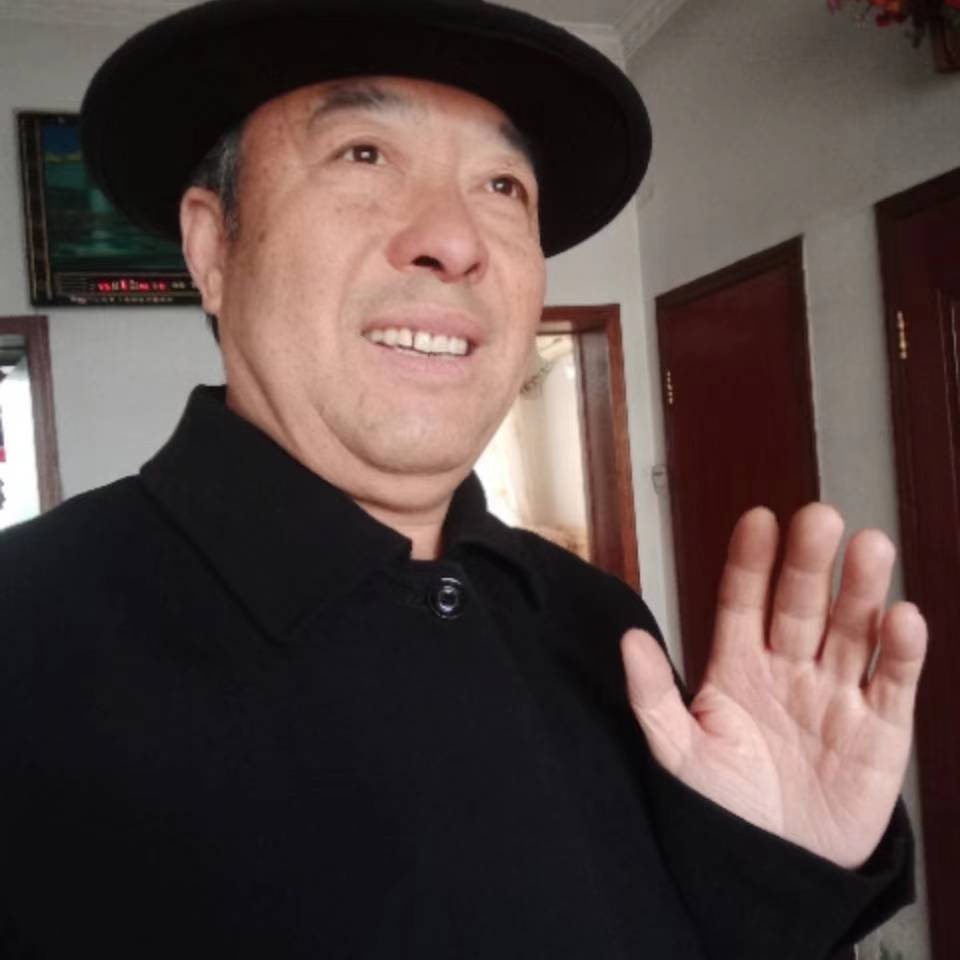 画家书法家丁银聚个人艺术简介,丁银聚画家简介,丁银聚作品价格,丁银聚个人简介,丁银聚艺术作品,书法家丁银聚简介,画家丁银聚简介