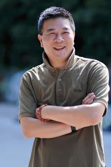 画家书法家左国政个人艺术简介,左国政画家简介,左国政作品价格,左国政个人简介,左国政艺术作品,书法家左国政简介,画家左国政简介