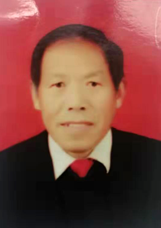 画家书法家何万计个人艺术简介,何万计画家简介,何万计作品价格,何万计个人简介,何万计艺术作品,书法家何万计简介,画家何万计简介
