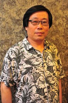 画家书法家王耀华个人艺术简介,王耀华画家简介,王耀华作品价格,王耀华个人简介,王耀华艺术作品,书法家王耀华简介,画家王耀华简介