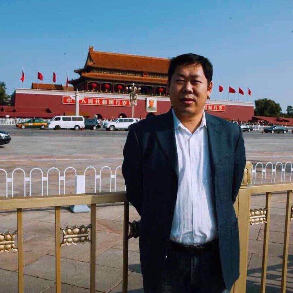 画家书法家裴中军个人艺术简介,裴中军画家简介,裴中军作品价格,裴中军个人简介,裴中军艺术作品,书法家裴中军简介,画家裴中军简介