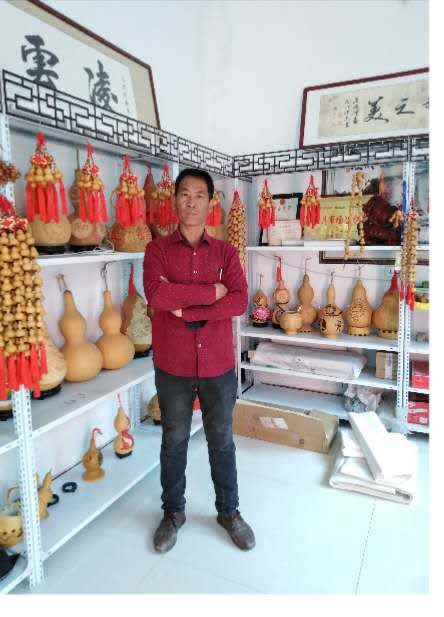 画家书法家严永超个人艺术简介,严永超画家简介,严永超作品价格,严永超个人简介,严永超艺术作品,书法家严永超简介,画家严永超简介