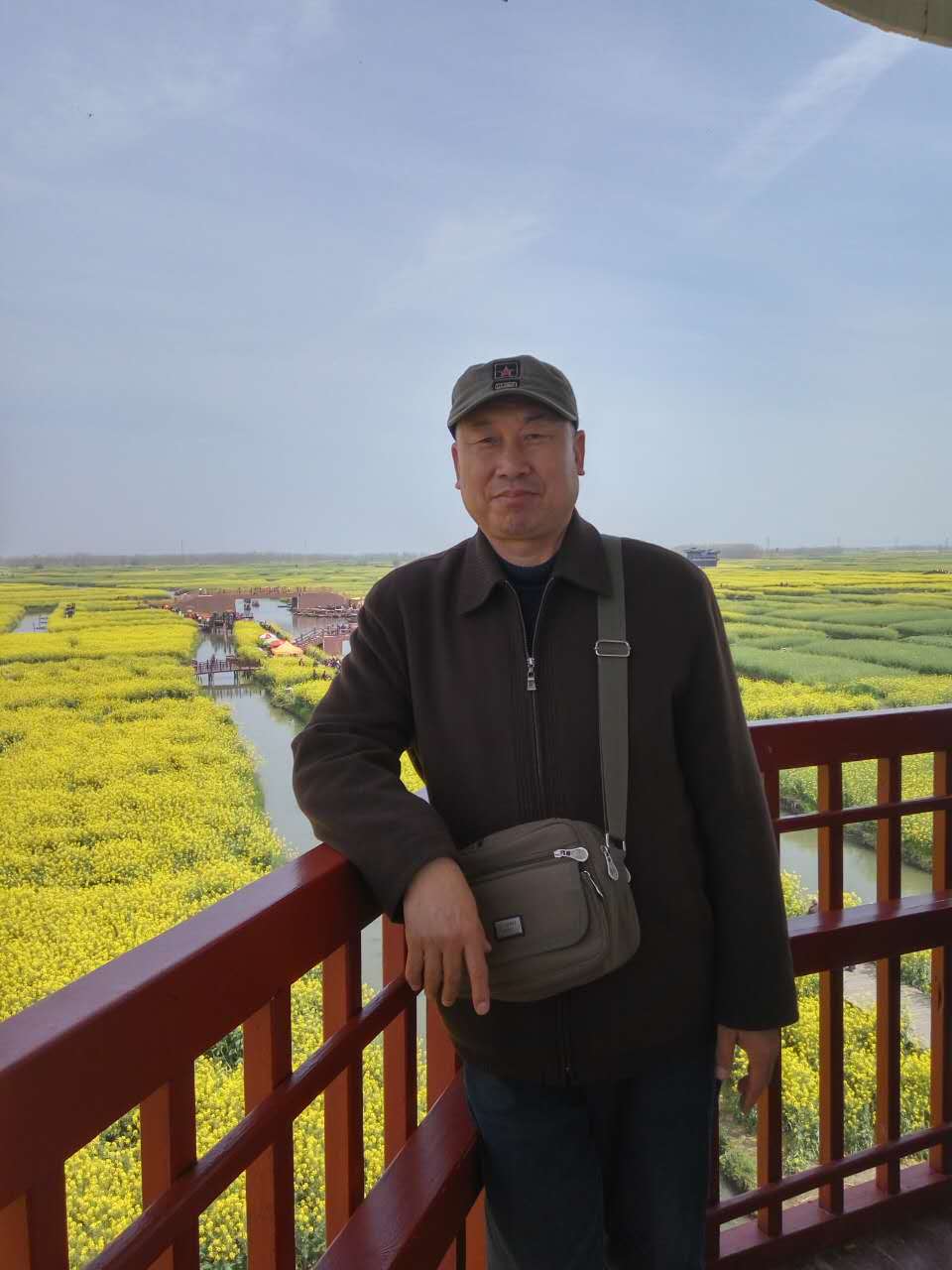 画家书法家胡玉忠个人艺术简介,胡玉忠画家简介,胡玉忠作品价格,胡玉忠个人简介,胡玉忠艺术作品,书法家胡玉忠简介,画家胡玉忠简介