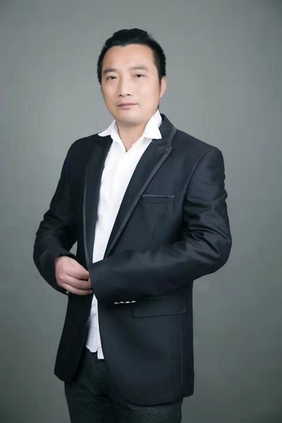 画家书法家龚红军个人艺术简介,龚红军画家简介,龚红军作品价格,龚红军个人简介,龚红军艺术作品,书法家龚红军简介,画家龚红军简介