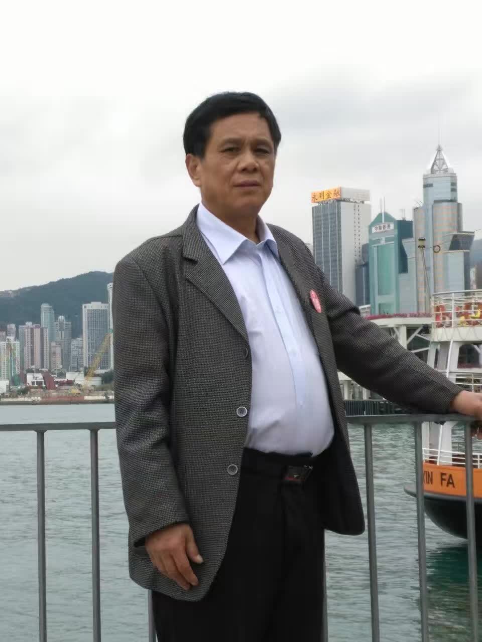 画家书法家王凤立个人艺术简介,王凤立画家简介,王凤立作品价格,王凤立个人简介,王凤立艺术作品,书法家王凤立简介,画家王凤立简介