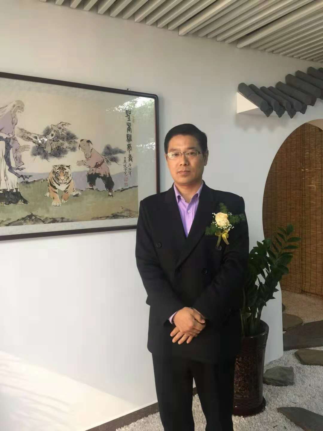 画家书法家王进龙个人艺术简介,王进龙画家简介,王进龙作品价格,王进龙个人简介,王进龙艺术作品,书法家王进龙简介,画家王进龙简介