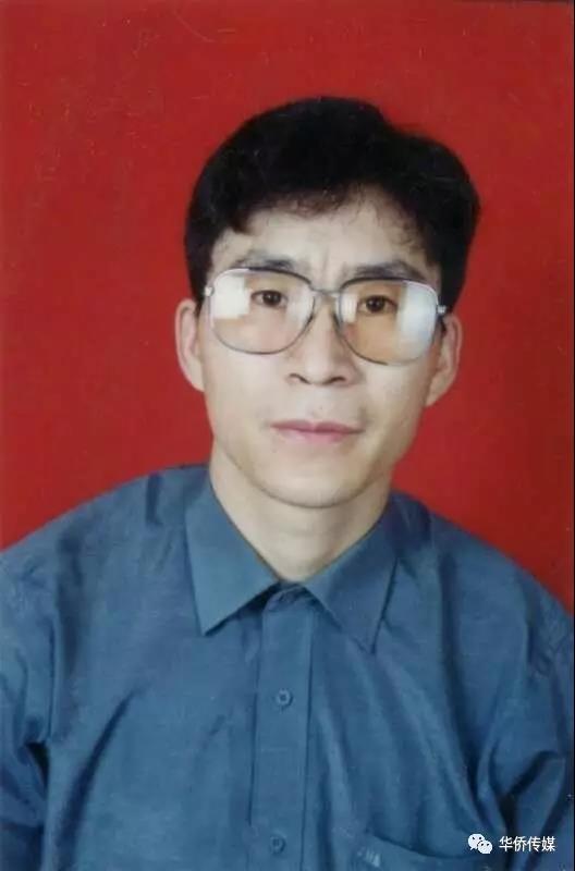 画家书法家王峰个人艺术简介,王峰画家简介,王峰作品价格,王峰个人简介,王峰艺术作品,书法家王峰简介,画家王峰简介