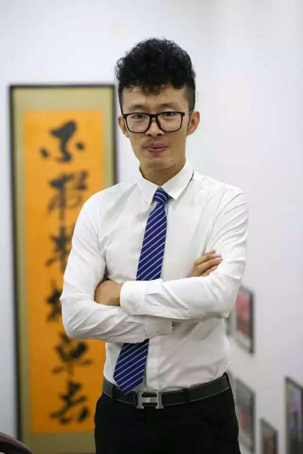 画家书法家王官升个人艺术简介,王官升画家简介,王官升作品价格,王官升个人简介,王官升艺术作品,书法家王官升简介,画家王官升简介