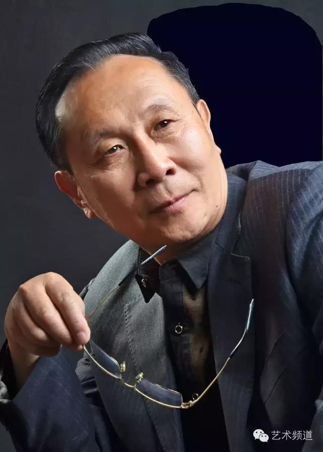 画家书法家关耀久个人艺术简介,关耀久画家简介,关耀久作品价格,关耀久个人简介,关耀久艺术作品,书法家关耀久简介,画家关耀久简介