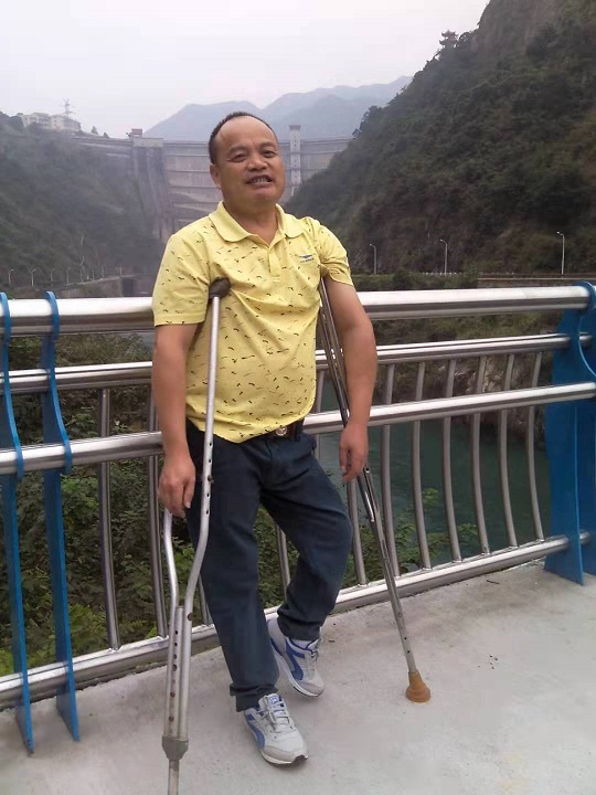 画家书法家夏东友个人艺术简介,夏东友画家简介,夏东友作品价格,夏东友个人简介,夏东友艺术作品,书法家夏东友简介,画家夏东友简介