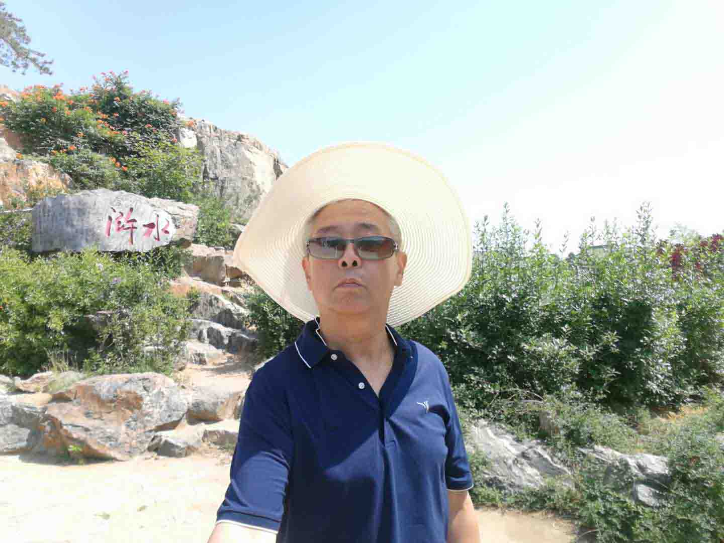 画家书法家张兆铼个人艺术简介,张兆铼画家简介,张兆铼作品价格,张兆铼个人简介,张兆铼艺术作品,书法家张兆铼简介,画家张兆铼简介