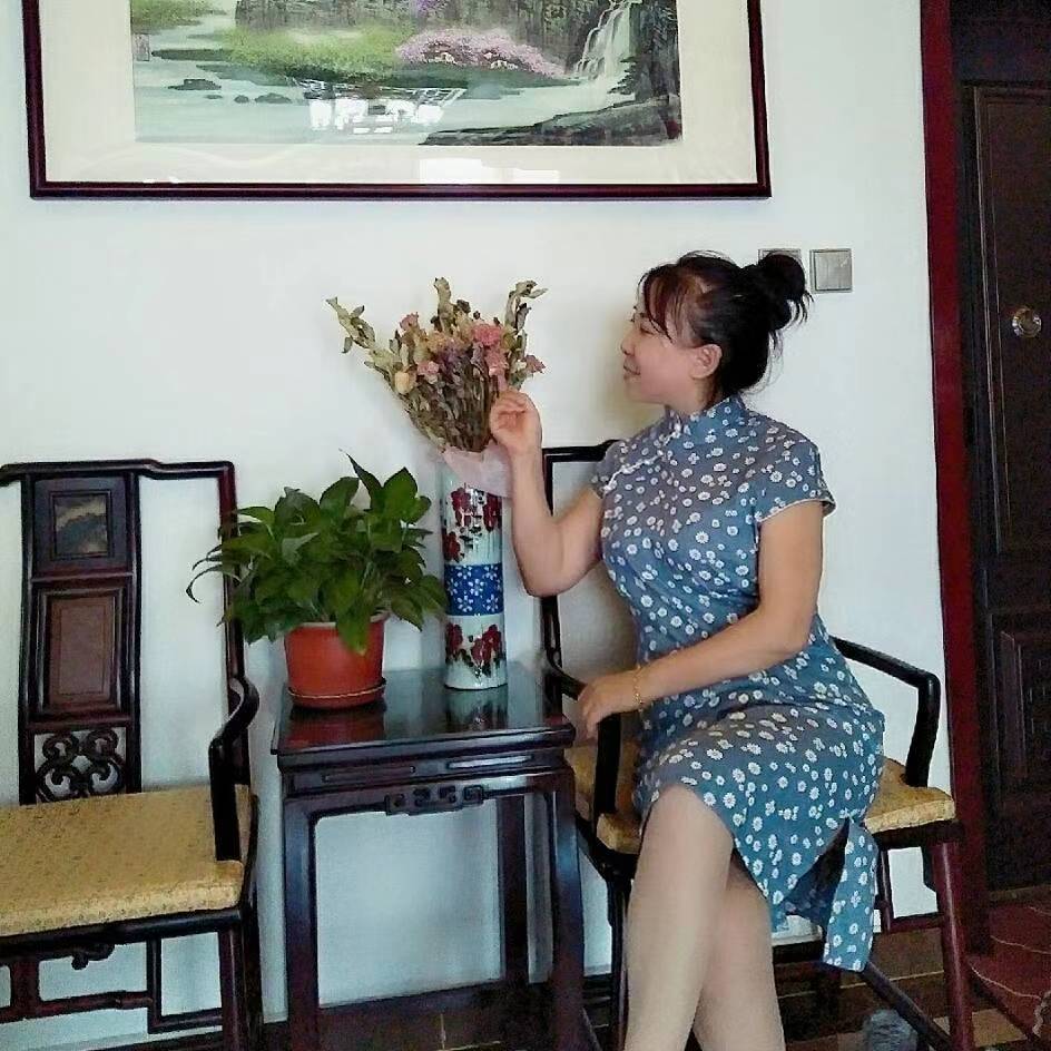 画家书法家于亚敏个人艺术简介,于亚敏画家简介,于亚敏作品价格,于亚敏个人简介,于亚敏艺术作品,书法家于亚敏简介,画家于亚敏简介