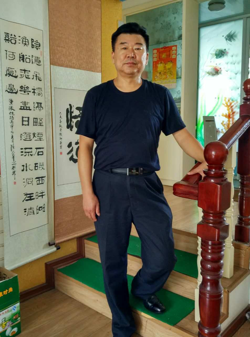 画家书法家陈新华个人艺术简介,陈新华画家简介,陈新华作品价格,陈新华个人简介,陈新华艺术作品,书法家陈新华简介,画家陈新华简介