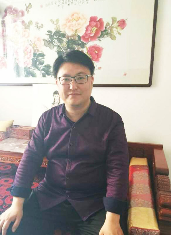画家书法家张明个人艺术简介,张明画家简介,张明作品价格,张明个人简介,张明艺术作品,书法家张明简介,画家张明简介