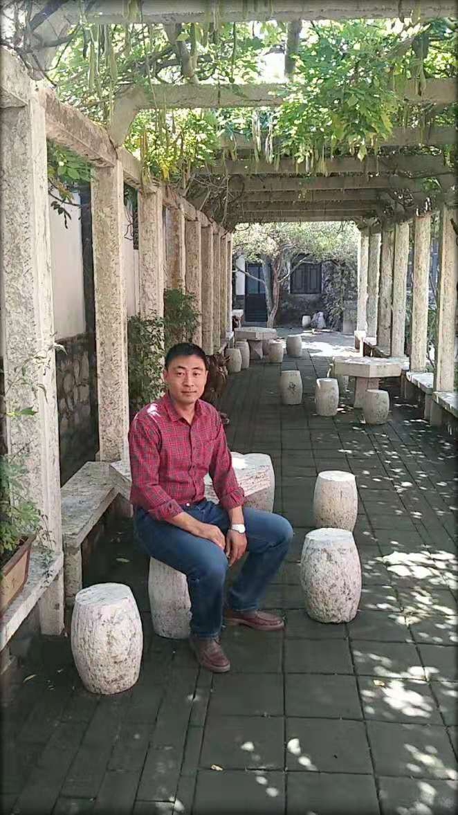 画家书法家于君波个人艺术简介,于君波画家简介,于君波作品价格,于君波个人简介,于君波艺术作品,书法家于君波简介,画家于君波简介