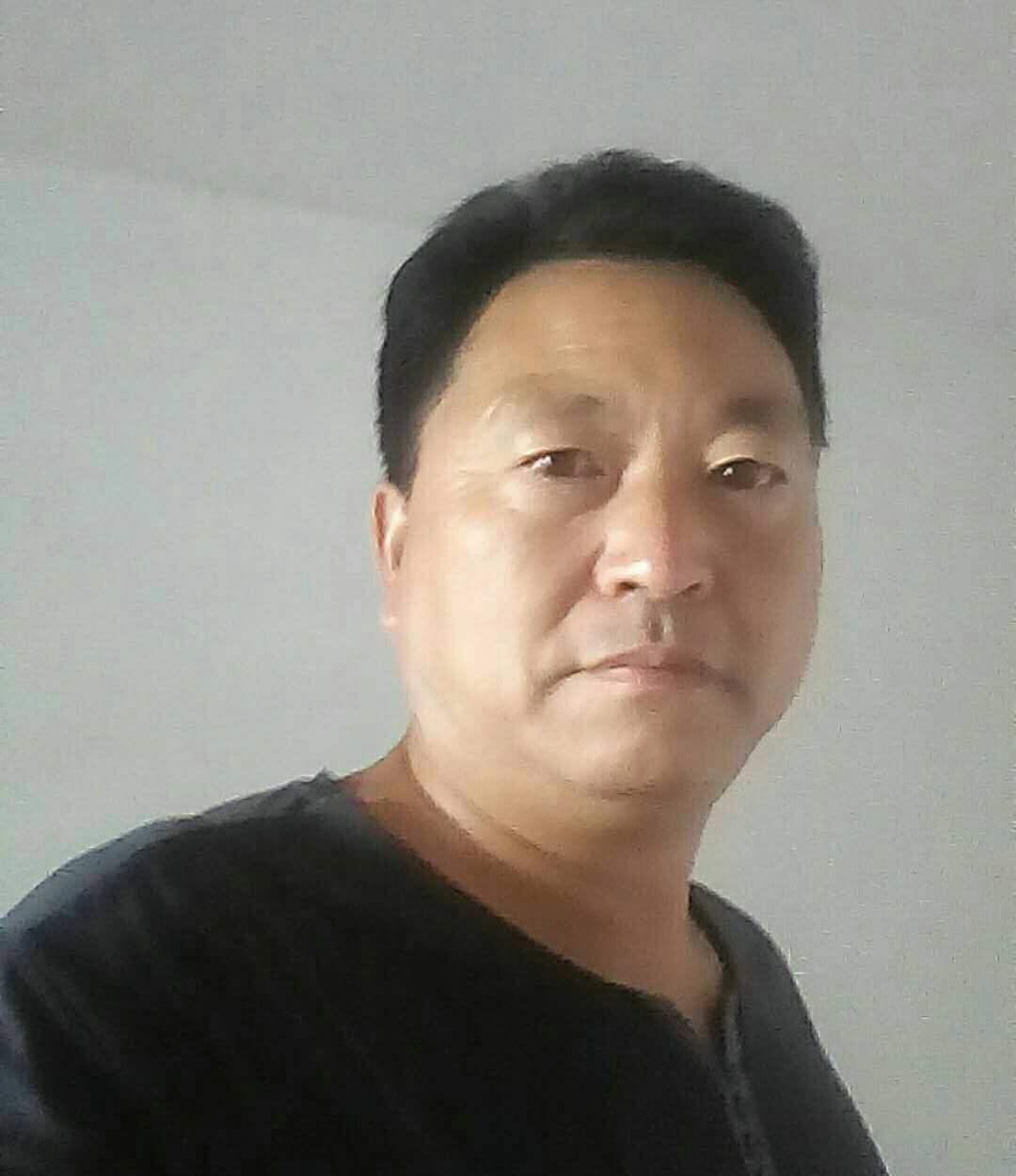 画家书法家刘忠阳个人艺术简介,刘忠阳画家简介,刘忠阳作品价格,刘忠阳个人简介,刘忠阳艺术作品,书法家刘忠阳简介,画家刘忠阳简介