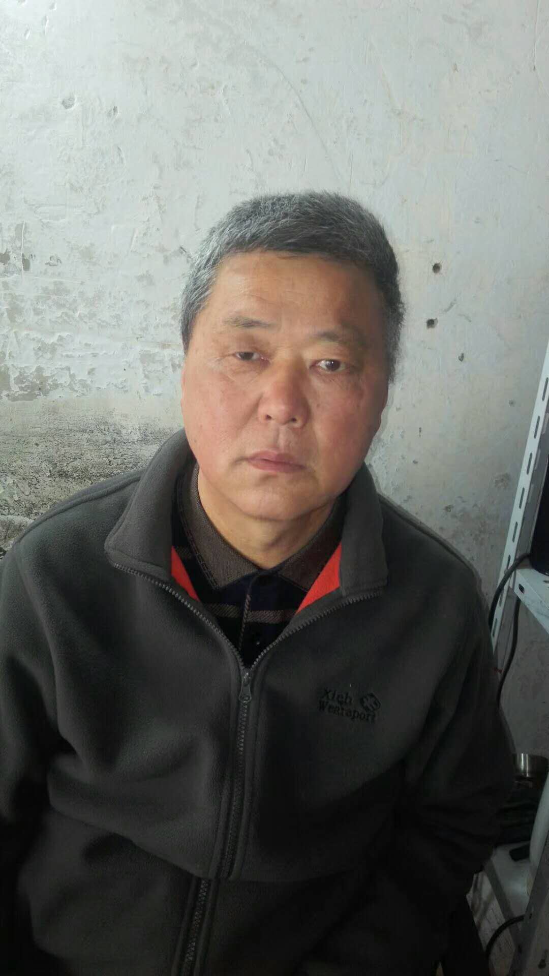 画家书法家王献民个人艺术简介,王献民画家简介,王献民作品价格,王献民个人简介,王献民艺术作品,书法家王献民简介,画家王献民简介