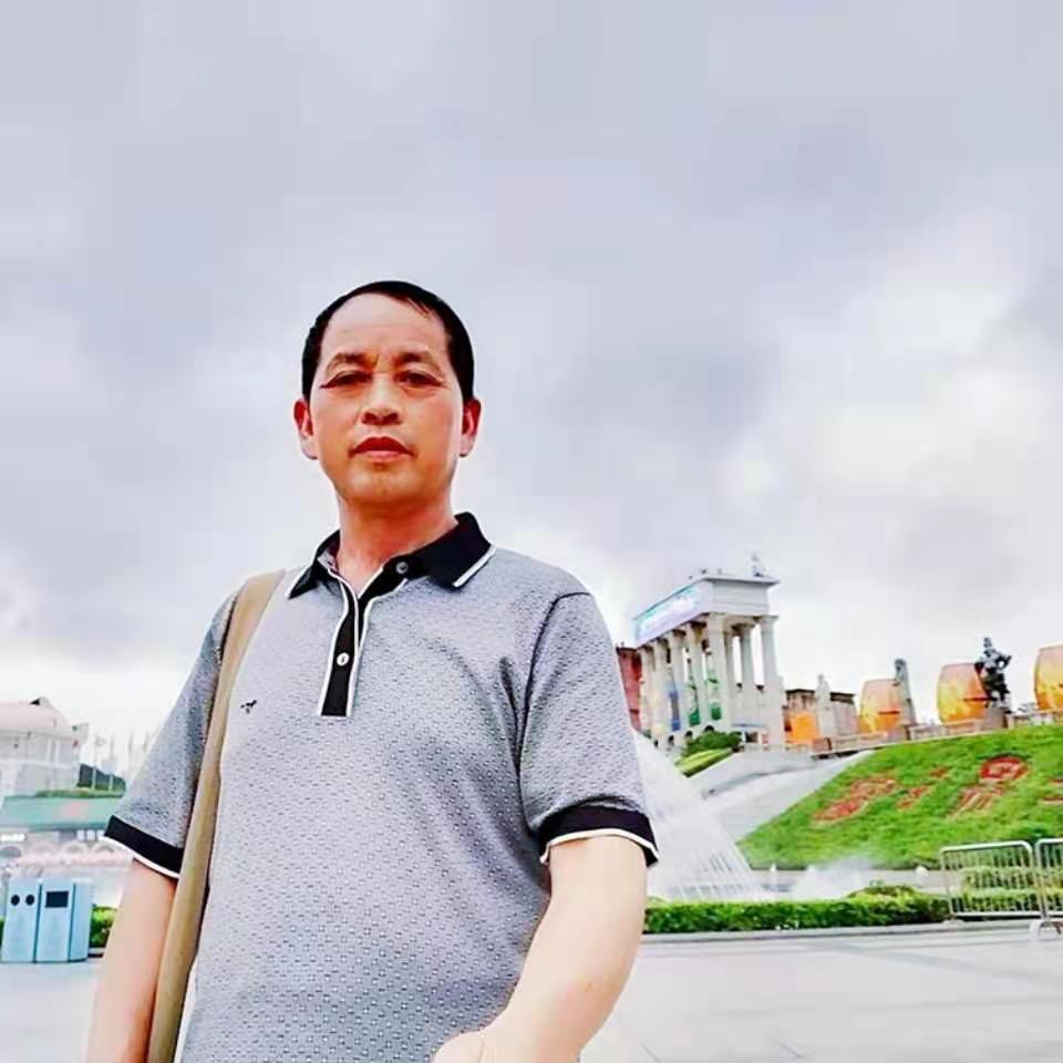 画家书法家文魁云个人艺术简介,文魁云画家简介,文魁云作品价格,文魁云个人简介,文魁云艺术作品,书法家文魁云简介,画家文魁云简介