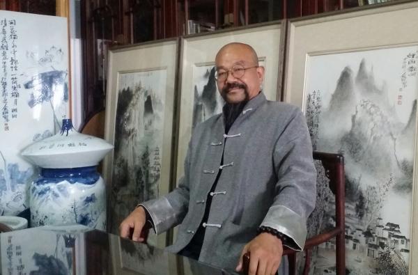 画家书法家南无陀个人艺术简介,南无陀画家简介,南无陀作品价格,南无陀个人简介,南无陀艺术作品,书法家南无陀简介,画家南无陀简介