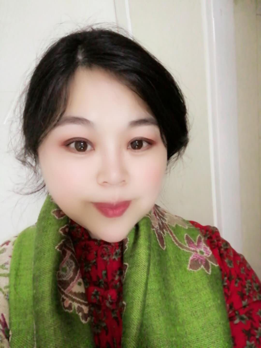 画家书法家沈燕个人艺术简介,沈燕画家简介,沈燕作品价格,沈燕个人简介,沈燕艺术作品,书法家沈燕简介,画家沈燕简介