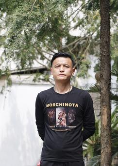 画家书法家胡亮个人艺术简介,胡亮画家简介,胡亮作品价格,胡亮个人简介,胡亮艺术作品,书法家胡亮简介,画家胡亮简介