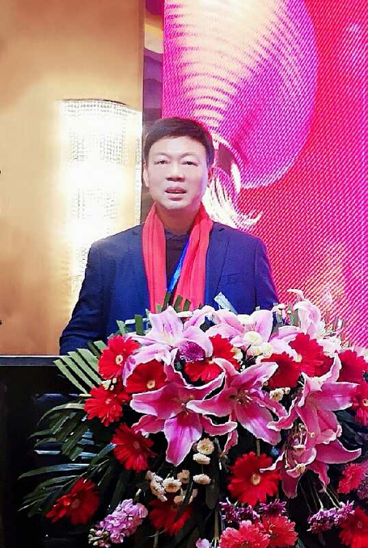 画家书法家舒耀辉个人艺术简介,舒耀辉画家简介,舒耀辉作品价格,舒耀辉个人简介,舒耀辉艺术作品,书法家舒耀辉简介,画家舒耀辉简介