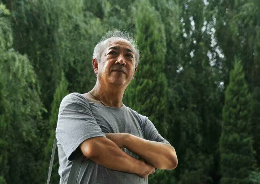 画家书法家李中个人艺术简介,李中画家简介,李中作品价格,李中个人简介,李中艺术作品,书法家李中简介,画家李中简介