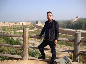 画家书法家李国华个人艺术简介,李国华画家简介,李国华作品价格,李国华个人简介,李国华艺术作品,书法家李国华简介,画家李国华简介