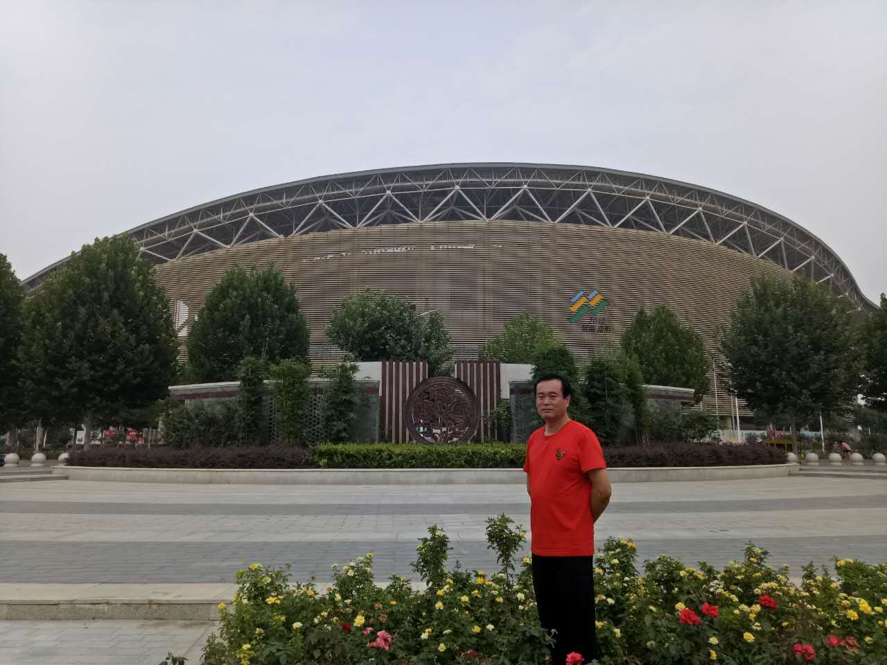 画家书法家王建平个人艺术简介,王建平画家简介,王建平作品价格,王建平个人简介,王建平艺术作品,书法家王建平简介,画家王建平简介
