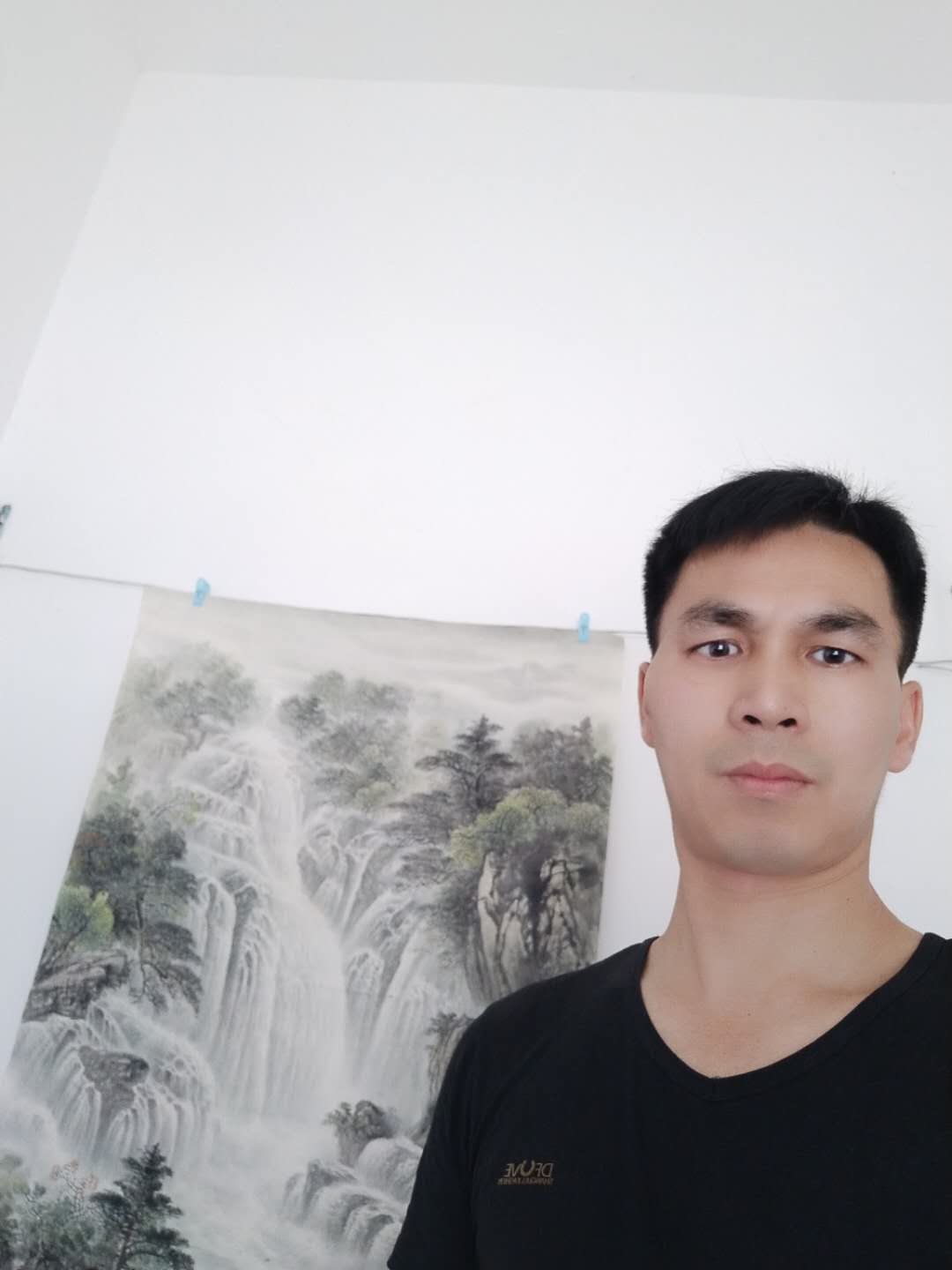 画家书法家覃春苗个人艺术简介,覃春苗画家简介,覃春苗作品价格,覃春苗个人简介,覃春苗艺术作品,书法家覃春苗简介,画家覃春苗简介