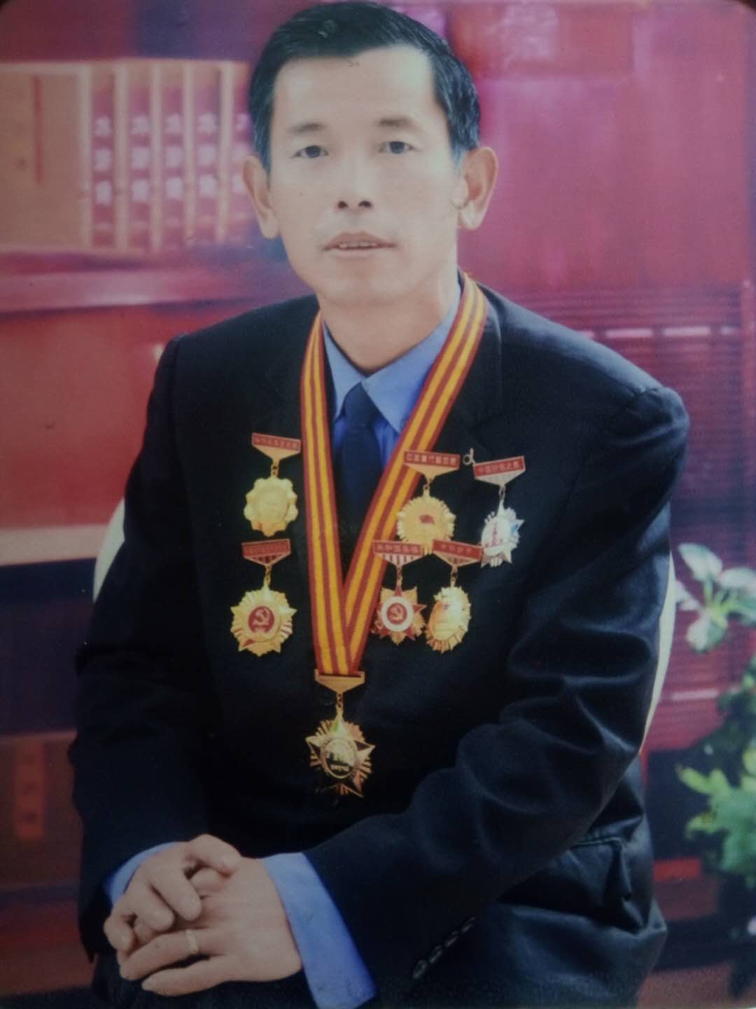 画家书法家刘会成个人艺术简介,刘会成画家简介,刘会成作品价格,刘会成个人简介,刘会成艺术作品,书法家刘会成简介,画家刘会成简介