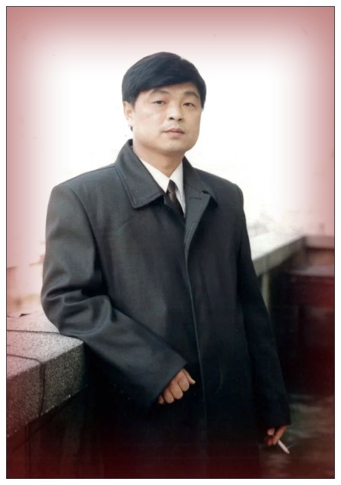 画家书法家余金玉个人艺术简介,余金玉画家简介,余金玉作品价格,余金玉个人简介,余金玉艺术作品,书法家余金玉简介,画家余金玉简介