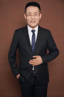 画家书法家许志刚个人艺术简介,许志刚画家简介,许志刚作品价格,许志刚个人简介,许志刚艺术作品,书法家许志刚简介,画家许志刚简介