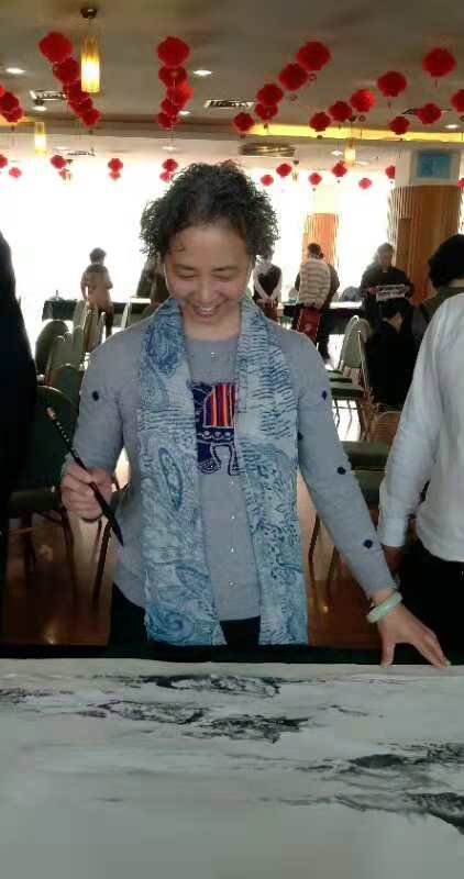 画家书法家於海燕个人艺术简介,於海燕画家简介,於海燕作品价格,於海燕个人简介,於海燕艺术作品,书法家於海燕简介,画家於海燕简介