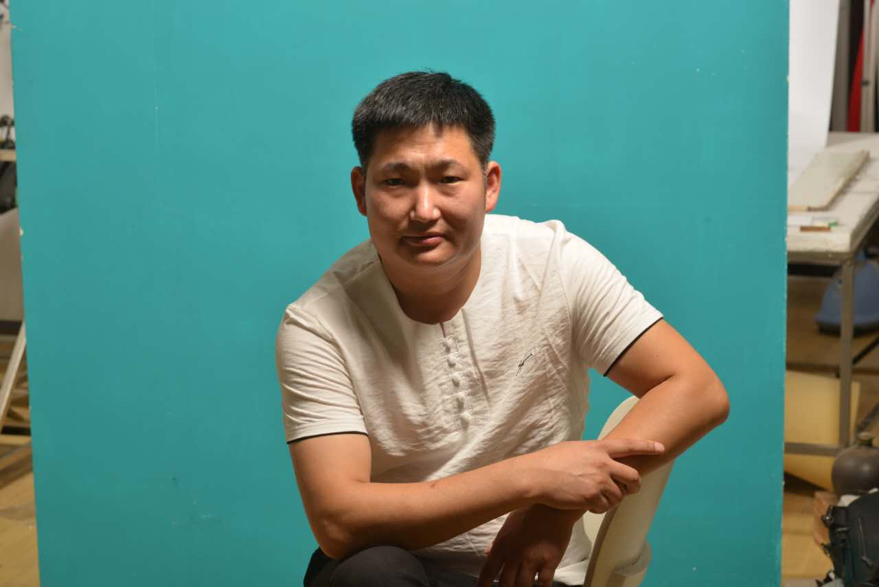 画家书法家王国强个人艺术简介,王国强画家简介,王国强作品价格,王国强个人简介,王国强艺术作品,书法家王国强简介,画家王国强简介