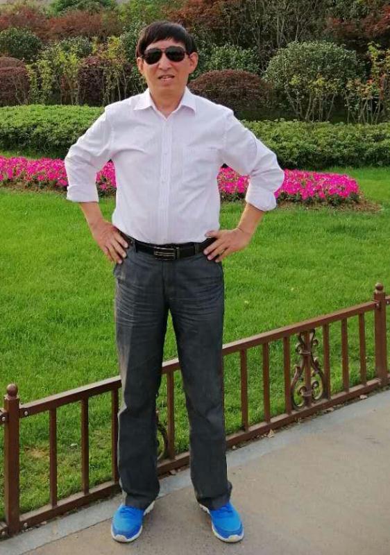 画家书法家高光明个人艺术简介,高光明画家简介,高光明作品价格,高光明个人简介,高光明艺术作品,书法家高光明简介,画家高光明简介