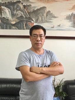 画家书法家王军芳个人艺术简介,王军芳画家简介,王军芳作品价格,王军芳个人简介,王军芳艺术作品,书法家王军芳简介,画家王军芳简介