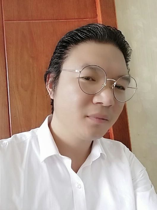 画家书法家刘用华个人艺术简介,刘用华画家简介,刘用华作品价格,刘用华个人简介,刘用华艺术作品,书法家刘用华简介,画家刘用华简介