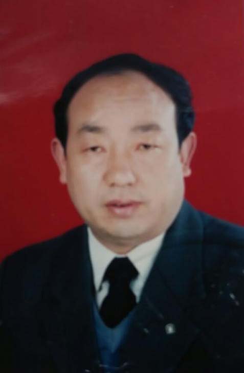 画家书法家张登清个人艺术简介,张登清画家简介,张登清作品价格,张登清个人简介,张登清艺术作品,书法家张登清简介,画家张登清简介