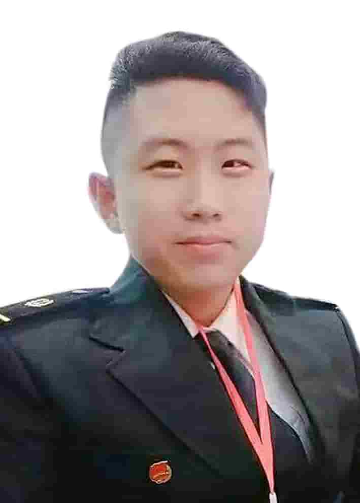 画家书法家马良才个人艺术简介,马良才画家简介,马良才作品价格,马良才个人简介,马良才艺术作品,书法家马良才简介,画家马良才简介