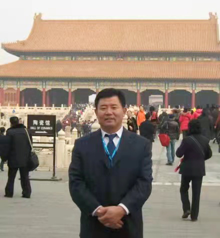 画家书法家马达学个人艺术简介,马达学画家简介,马达学作品价格,马达学个人简介,马达学艺术作品,书法家马达学简介,画家马达学简介