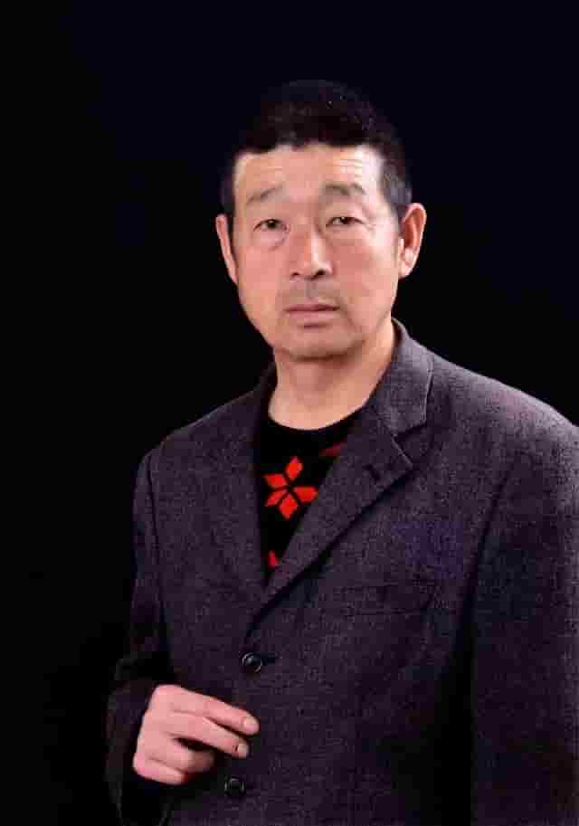画家书法家马延鹏个人艺术简介,马延鹏画家简介,马延鹏作品价格,马延鹏个人简介,马延鹏艺术作品,书法家马延鹏简介,画家马延鹏简介