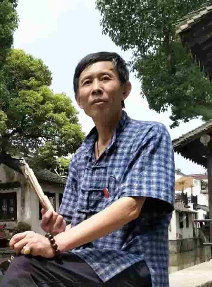 画家书法家张墨情个人艺术简介,张墨情画家简介,张墨情作品价格,张墨情个人简介,张墨情艺术作品,书法家张墨情简介,画家张墨情简介