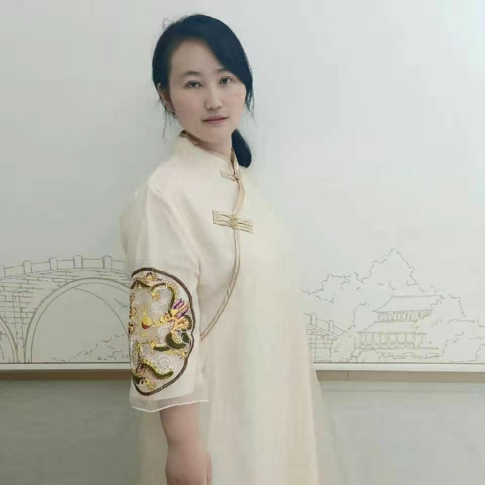 画家书法家何苏染个人艺术简介,何苏染画家简介,何苏染作品价格,何苏染个人简介,何苏染艺术作品,书法家何苏染简介,画家何苏染简介