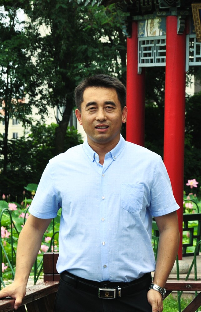 画家书法家石海堂个人艺术简介,石海堂画家简介,石海堂作品价格,石海堂个人简介,石海堂艺术作品,书法家石海堂简介,画家石海堂简介