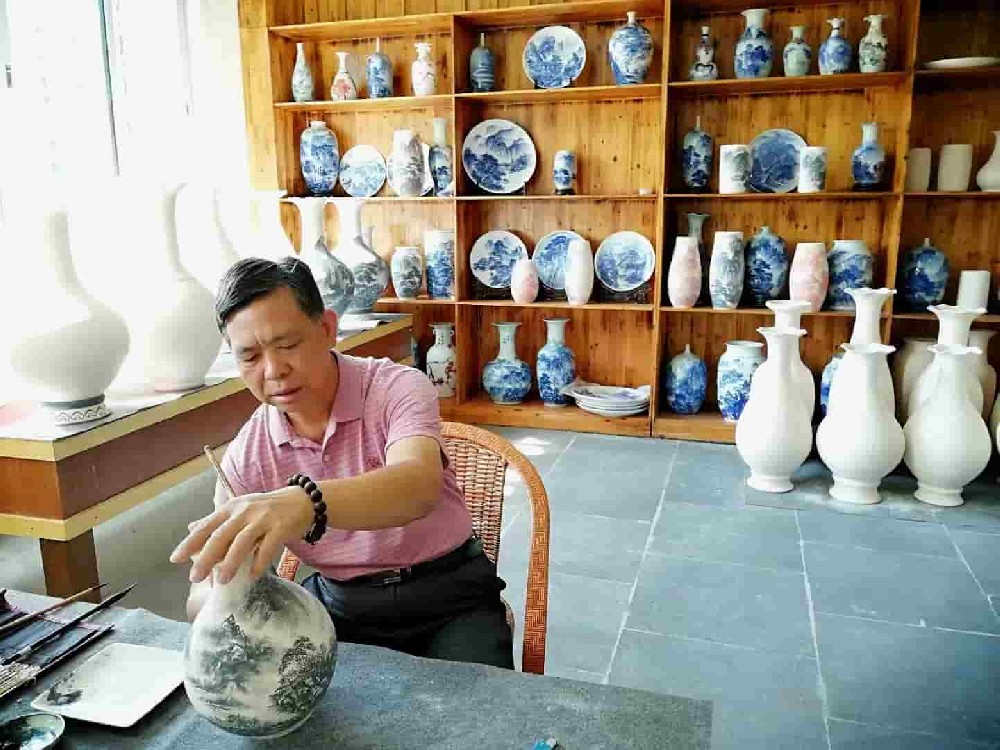 画家书法家陈访玉个人艺术简介,陈访玉画家简介,陈访玉作品价格,陈访玉个人简介,陈访玉艺术作品,书法家陈访玉简介,画家陈访玉简介