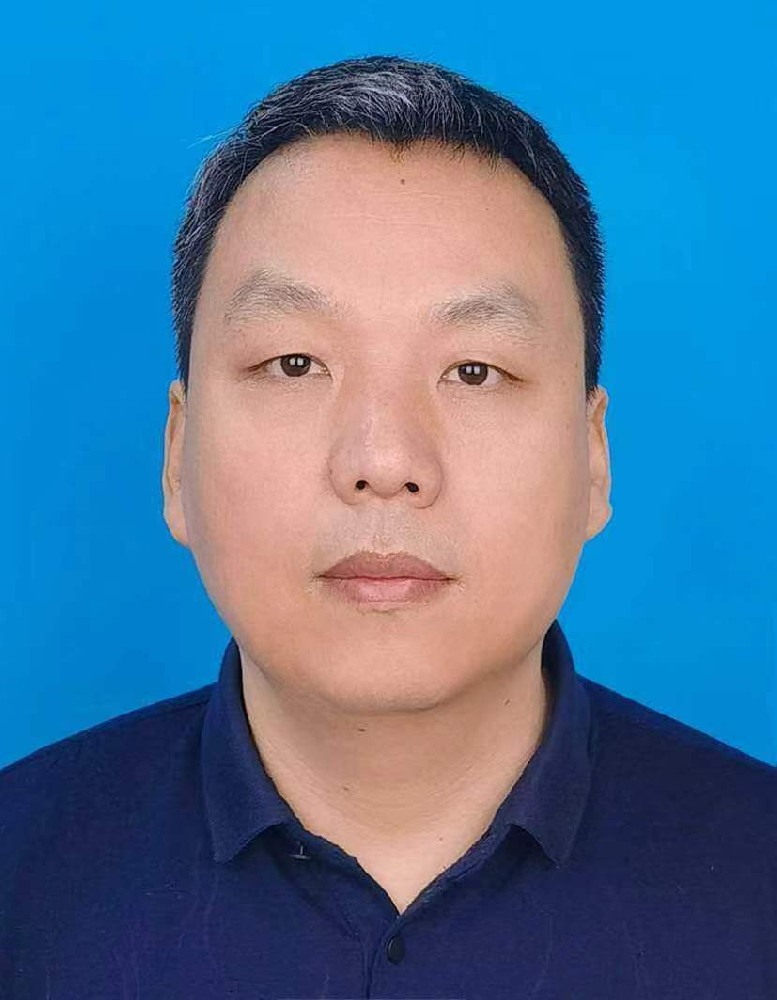 画家书法家董先强个人艺术简介,董先强画家简介,董先强作品价格,董先强个人简介,董先强艺术作品,书法家董先强简介,画家董先强简介
