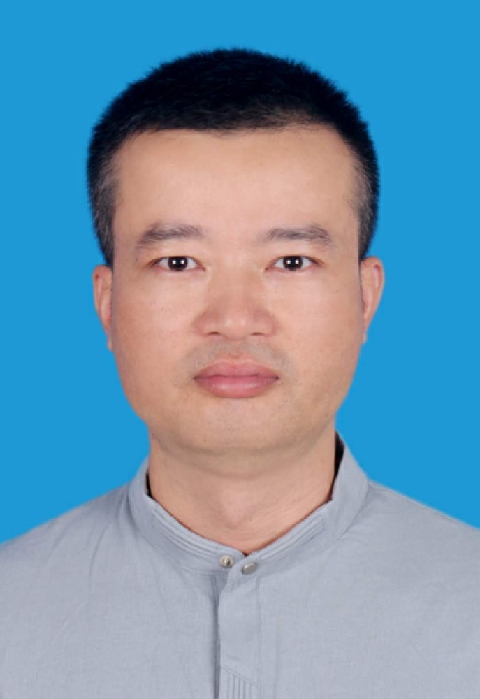 画家书法家谢洪伟个人艺术简介,谢洪伟画家简介,谢洪伟作品价格,谢洪伟个人简介,谢洪伟艺术作品,书法家谢洪伟简介,画家谢洪伟简介